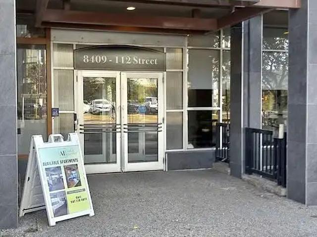 Beautiful unique rental across from U of A hospital ALL UTILITIES INCLUDED — 1 Bedroom Condo Unit