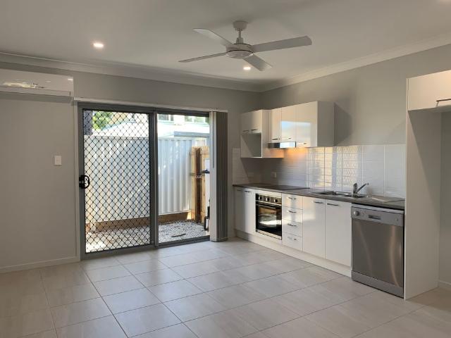 Beautiful unit in the heart of Burpengary