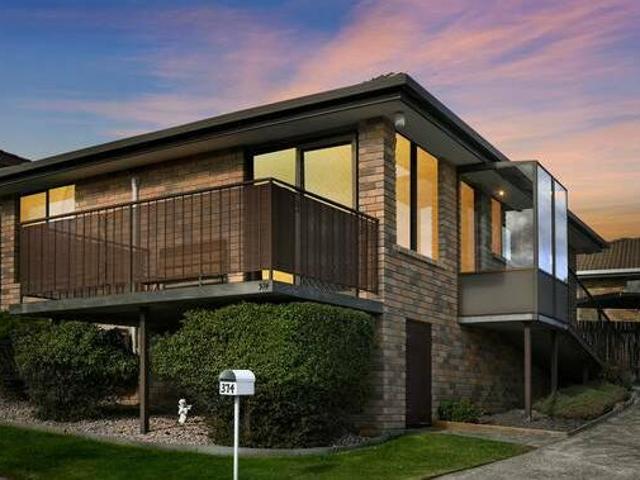 Beautiful unit in a quiet and welcoming over 50 s village