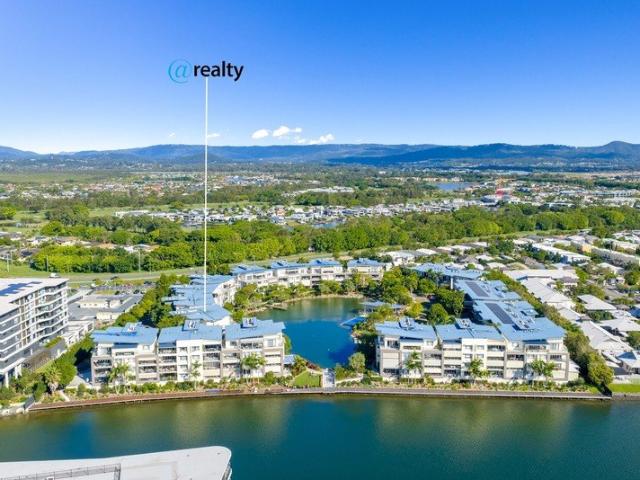Beautiful Views & Idyllic Resort Style Living