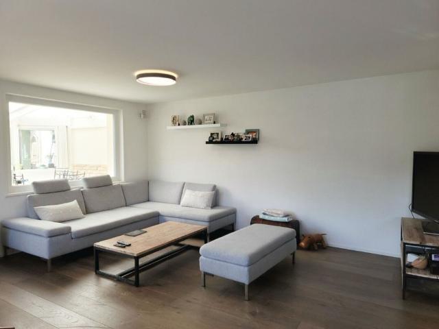 Beautiful villa with veranda and beautiful garden of 5.5 rooms!