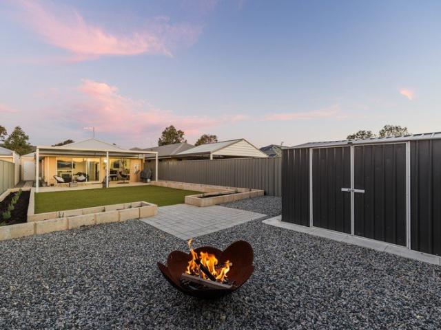 BEAUTIFULLY UPDATED HOME WITH SPACE TO ENJOY!