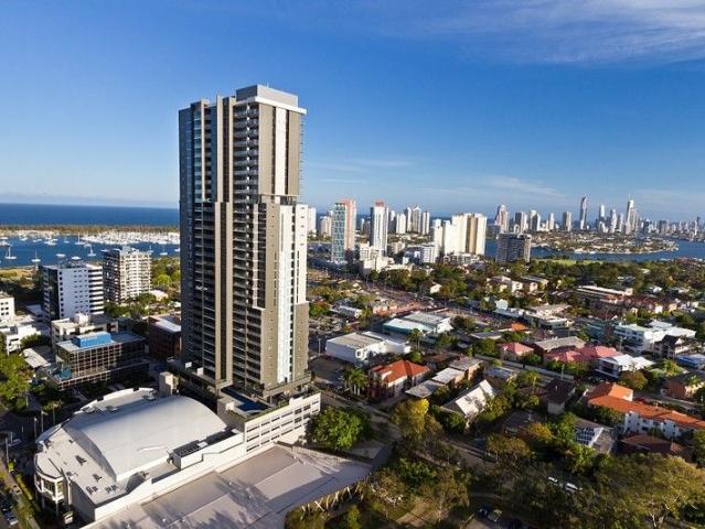 BEAUTIFULLY UPDATED LARGE NORTH 3 BED VICTORIA TOWERS LUXURY RETIREMENT LIVING