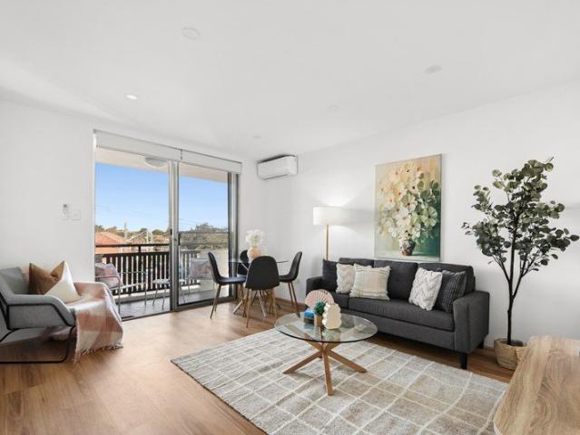 Beautifully updated two bedder in the Heart of Dulwich Hill