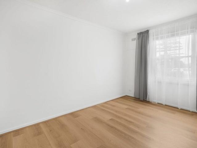 Beautifully Updated 3 Bedroom Home Easy Care Living