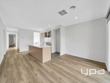 Beautifully Appointed Family Home in a Thriving Location!
