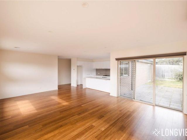 Beautifully Appointed Home Offering Effortless Coastal Living