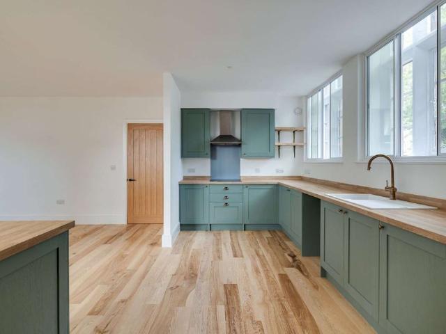 Beautifully converted two bedroom duplex apartment with its own private entrance, set within an exclusive development in the heart of Handbridge