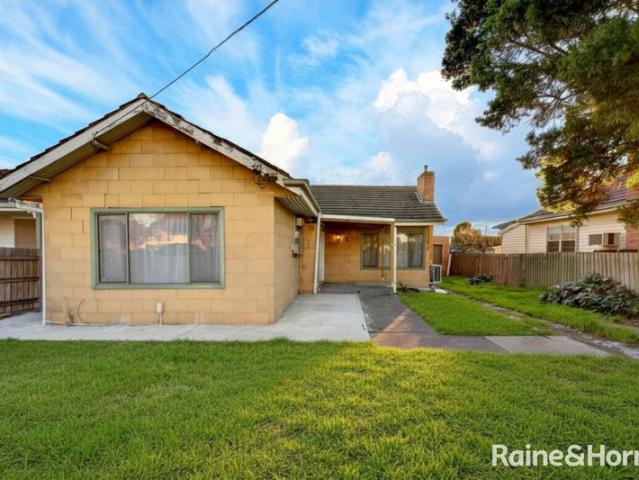 Beautifully designed 4 bedroom house