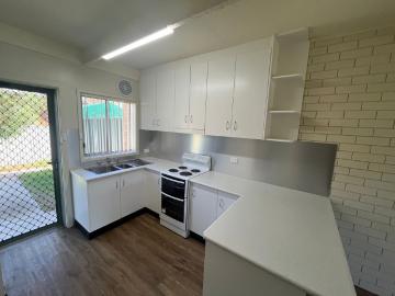 Coleambally, Victoria - Parking, Equipped kitchen