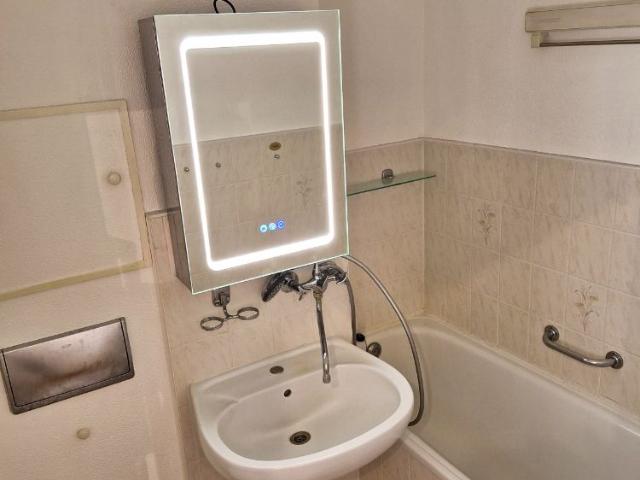 Beautifully designed, bright 3 room apartment, Berlin Amsterdam Apartments for Rent