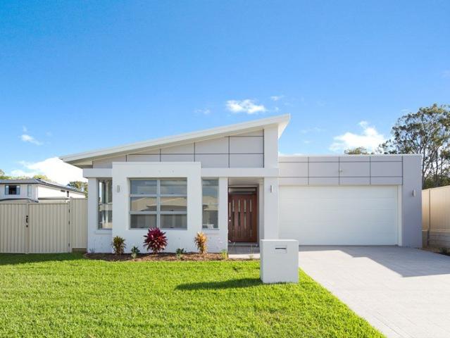 Beautifully Designed Executive Low Set home in Ormiston