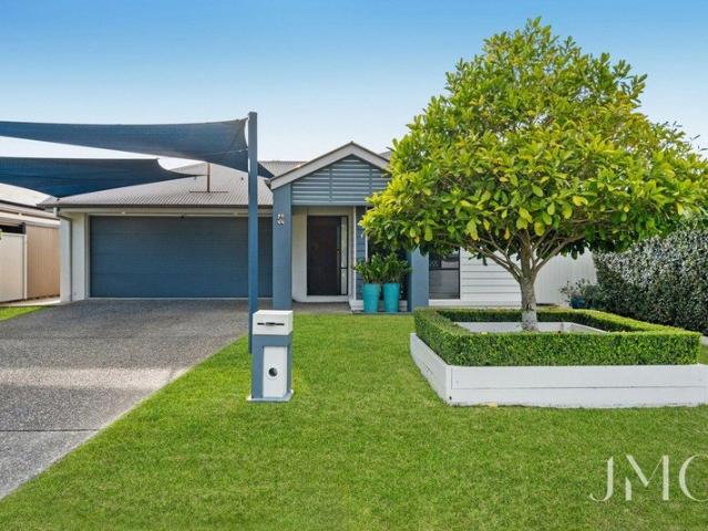 Beautifully Designed Family Home with Space, Style & Comfort in Ormeau