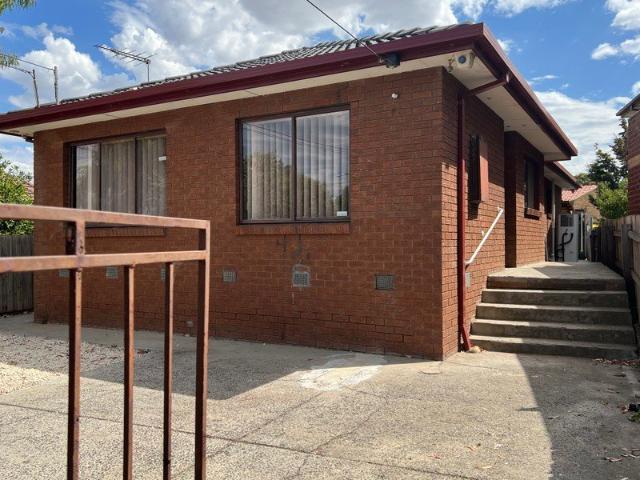 UNDER APPLICATION Beautifully Family Home in a Peaceful Neighborhood
