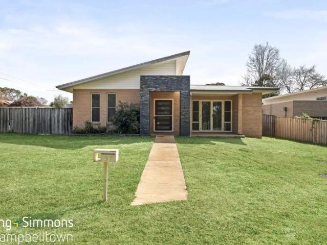 Beautifully Family Home in a Peaceful Hill Top Location