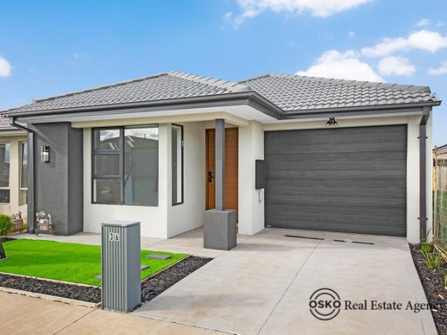 Beautifully Finished 4 Bedroom Family Home
