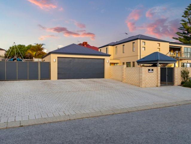 Beautifully Finished, Versatile and Great Location