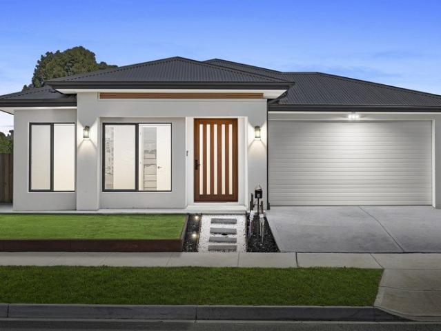 Beautifully Finished Family Home $520 pw