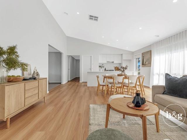 BEAUTIFUL FAMILY HOME