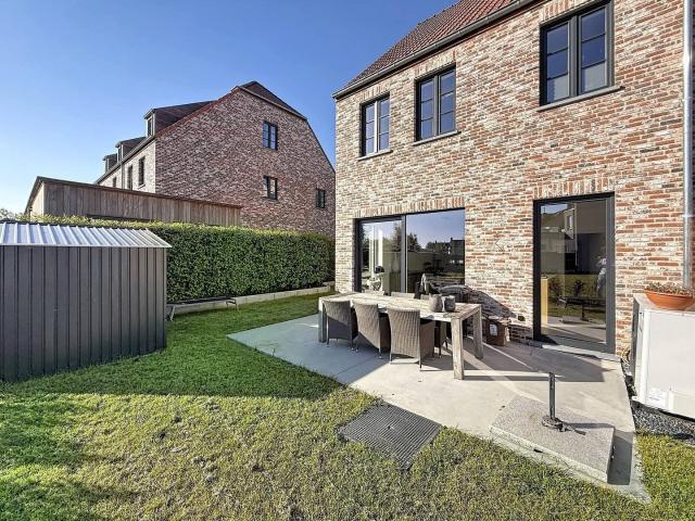 Beautifully finished new build home in Waregem for rent!
