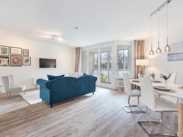 Beautifully furnished 3 room apartment with loggia bright, modern, all inclusive, Munchen Amsterdam Apartments for Rent