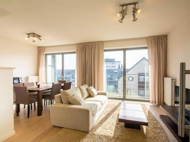 Beautifully furnished 3 rooms apartment + TERRACE NATO