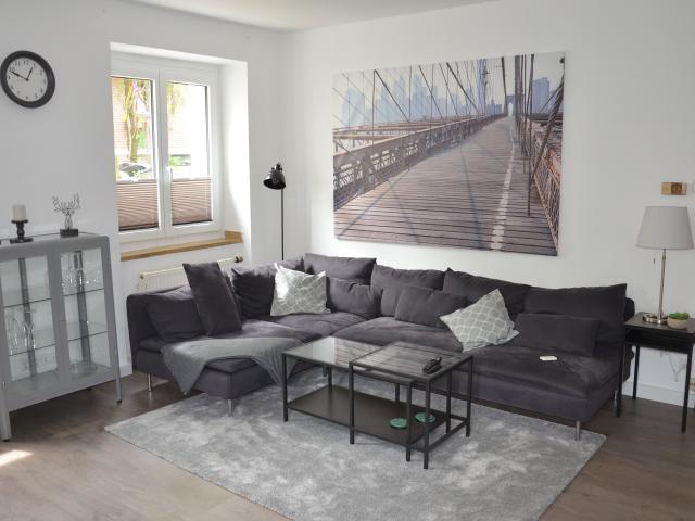 Beautifully furnished 2 room apartment in Düsseldorf Friedrichstadt