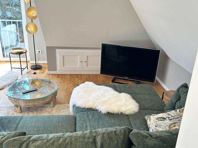 Beautifully furnished penthouse ready to move in Mahlsdorf, Berlin Amsterdam Apartments for Rent
