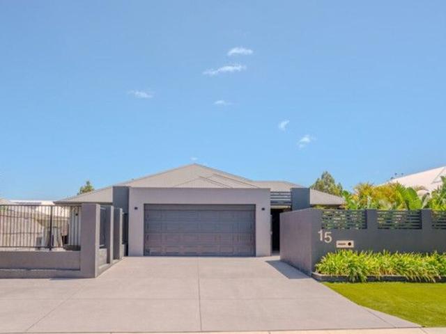 Beautifully landscaped Low maintenance entertainer
