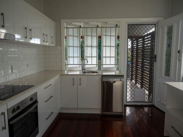 Beautifully Maintained Family Home with Large Backyard & Under House Storage