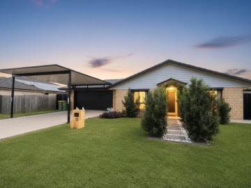 Beautifully Maintained Four Bedroom Home on 488*m2 with Premium Extras