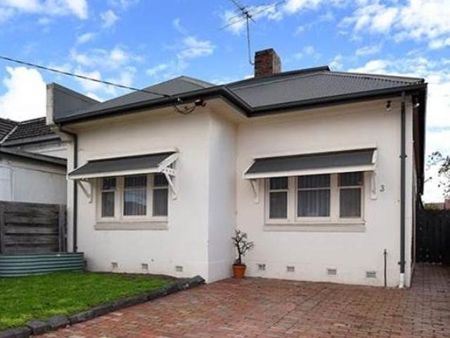 Beautifully Presented 3 Bedroom Home in One of Essendon's Finest Streets