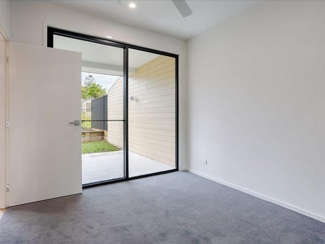 Beautifully Presented 3 Bedroom Townhouse for Rent