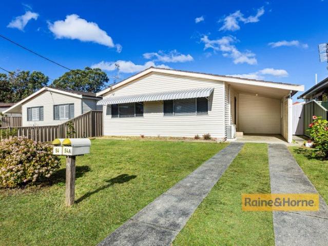 BEAUTIFULLY PRESENTED 2 BEDROOM HOME