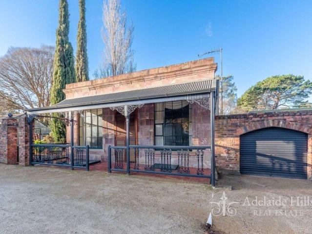 Beautifully presented country style four bedroom home | Available 27/10/26