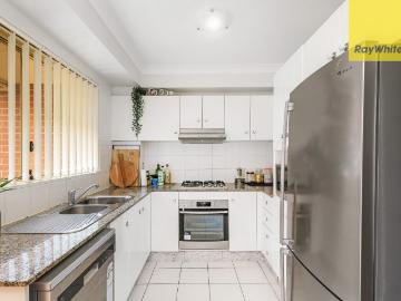 Beautifully Presented Apartment in Secure Boutique Complex