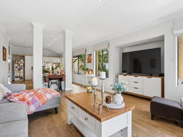 Beautifully Presented. Brilliantly Located