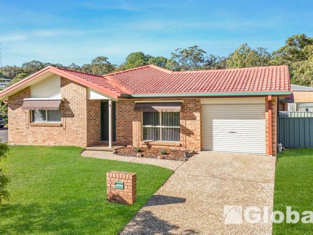 Beautifully Presented Duplex in a Quiet Cul de Sac