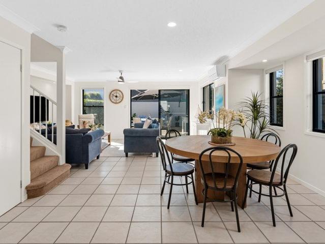 Beautifully Presented Duplex with No Body Corporate in a Tightly Held Southport Pocket