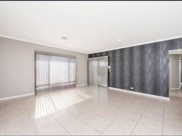 Beautifully Presented Family Home