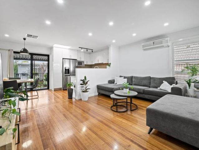Beautifully Presented Family Home!