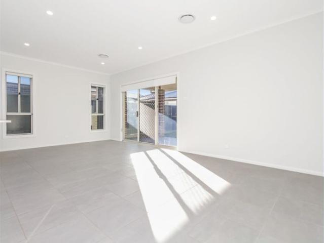Beautifully Presented Family Home