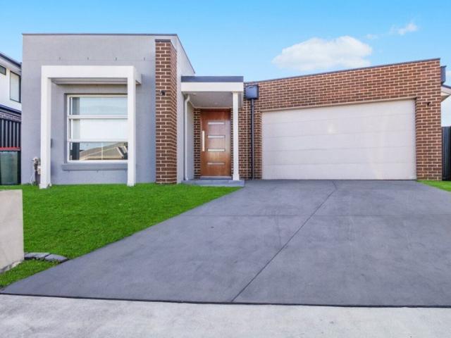 Beautifully Presented Family Home