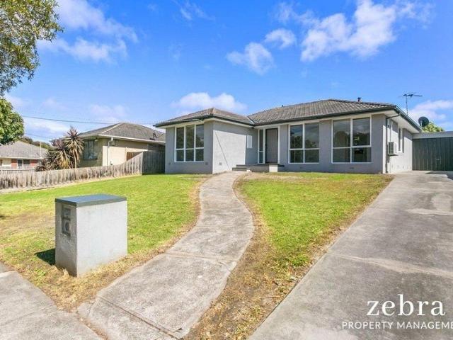 Beautifully Presented Family Home in a Convenient Frankston Location