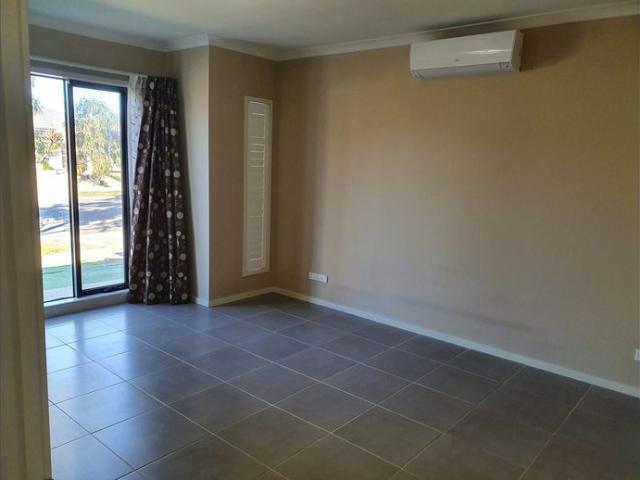 Beautifully Presented Family Home in a Prime Location