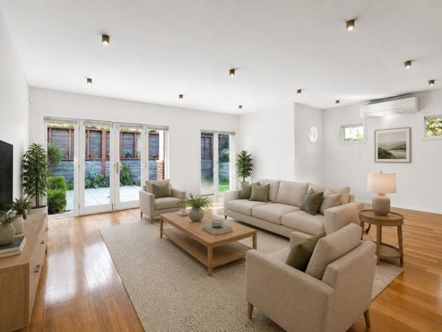 Beautifully Presented Family Home in Glen Iris