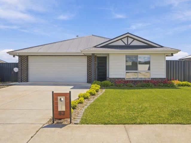 Beautifully Presented Home