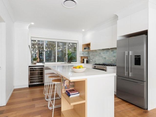 Beautifully Presented Home In The Heart Of Mona Vale