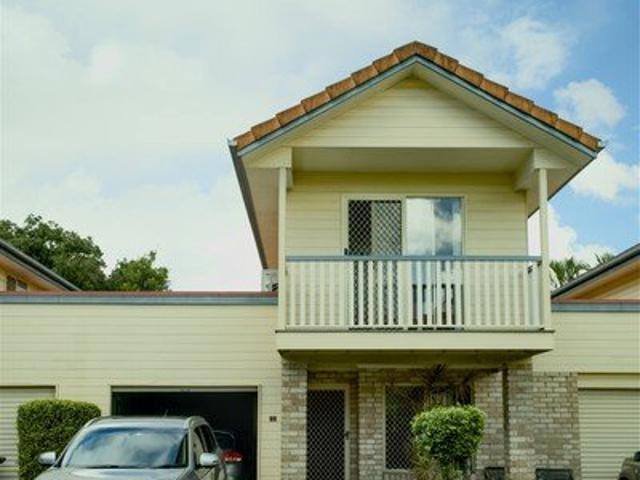 Beautifully Presented Owner Occupied Townhouse Move In Ready Living in a Prime Location