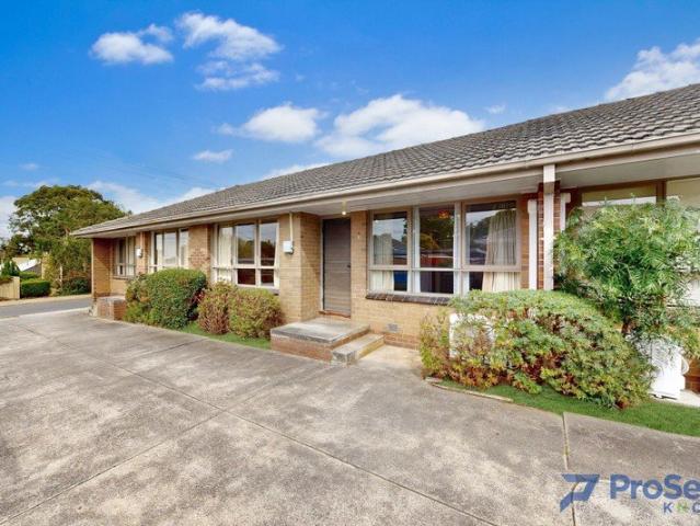 Beautifully presented, low maintenance residence